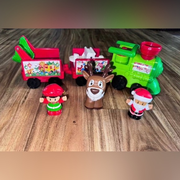 Fisher-Price Other - Fisher Price Little People Musical Christmas Train